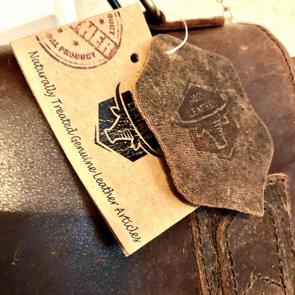 NWT HANDCRAFTED GENUINE LEATHER Medium Crossbody Satchel Bag Rustic Saddle Brown - Picture 6 of 10